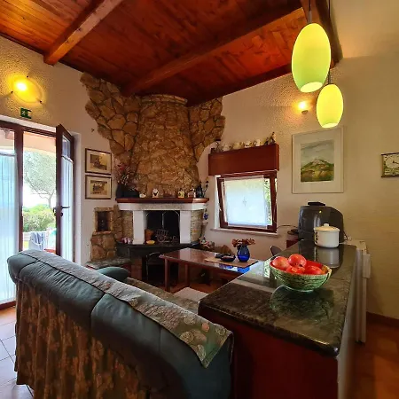 House 2131 Nyaraló *