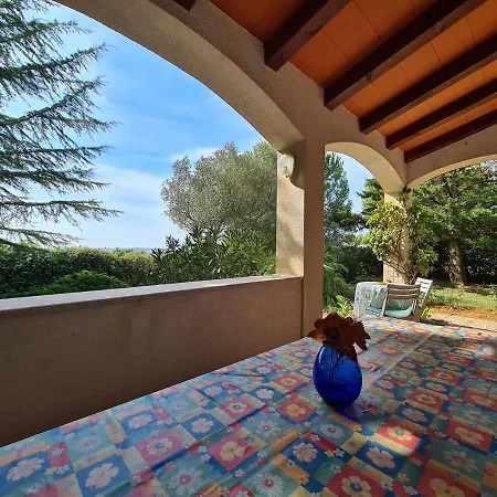 House 2131 * מדולין